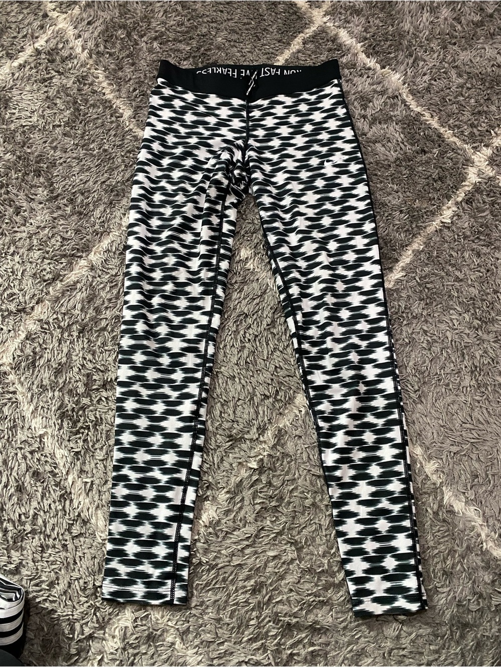 Nike Black & White Patterned Active Leggings